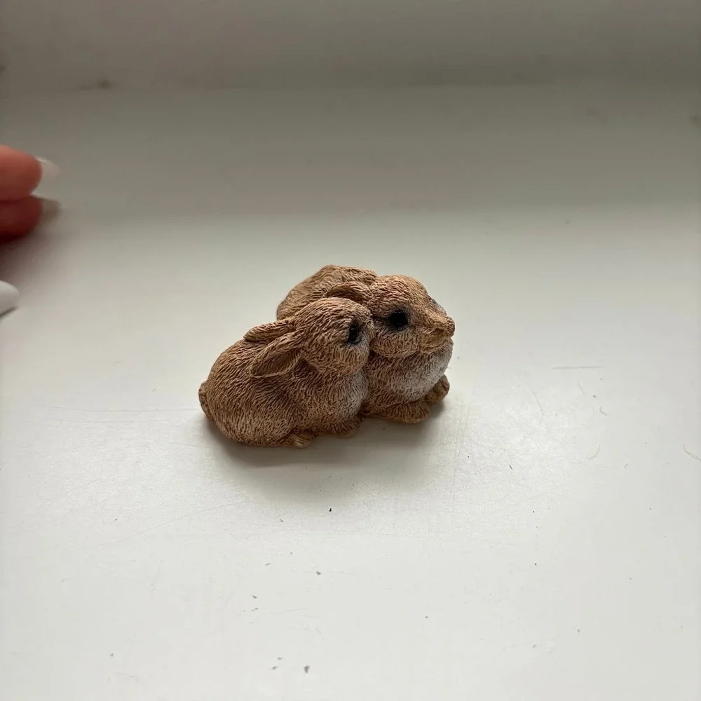 Stone Critters Littles Rabbit Figurine SCL-092 United Design Corp USA Made Bunny
